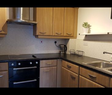 2 Bed Flat, Waggon Road, LS10 - Photo 6