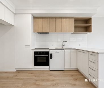 Brand New Townhouse Offering Modern Family Living - Photo 3