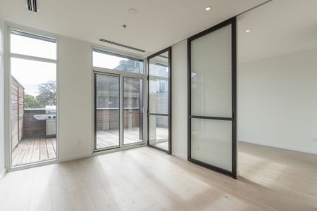 For Lease - 778 Queen Street Unit# 206, Toronto, Ontario - Photo 4
