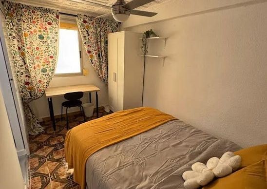 Carrer de Toledo, Torrent, Valencian Community 46900