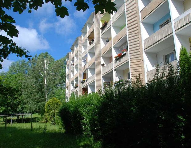 Hell und freundliche 3-Raum-Wohnung mit Balkon - Foto 1