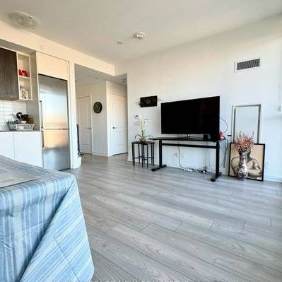 One Bedroom + Den for Lease in Moss Park - Photo 1