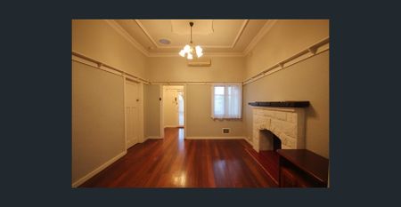 2 x1 House in Great Location! - Photo 5