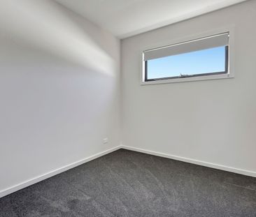 14 Angelina Terrace, Truganina VIC 3029 - Townhouse For Rent | Domain - Photo 4