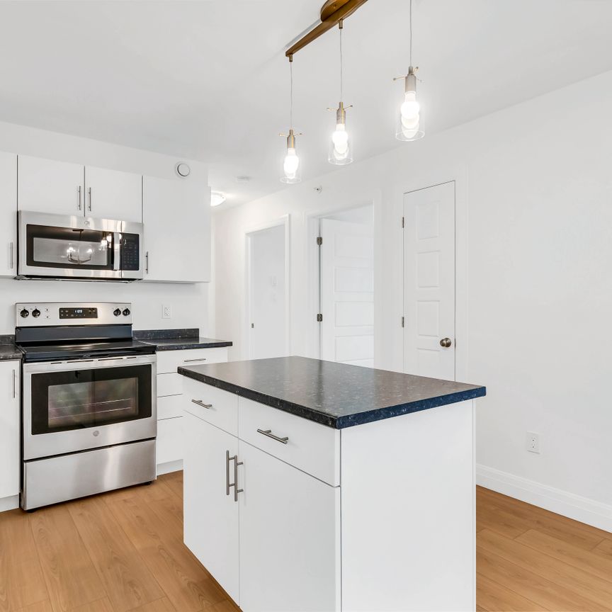 90 Runneymeade, E1B0W7, Riverview - Photo 1