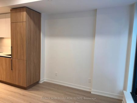 35 Parliament Street #815 - Photo 3