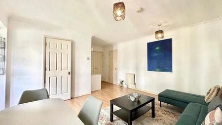 2 bedroom apartment to rent - Photo 4