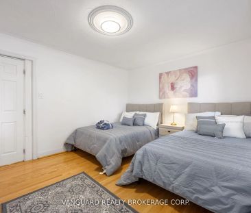 73 Centre Avenue #Main - Photo 6