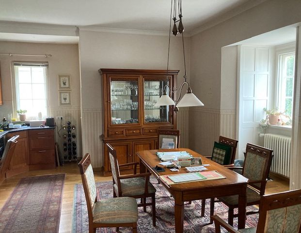 Mit Blick auf den Ziegelinnensee, sanierte 3-4 Zimmerwohnung in einer Villa mit zwei Balkonen - Photo 1