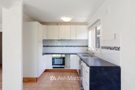 12 Gerald Drive, Langwarrin, VIC 3910 - Photo 5