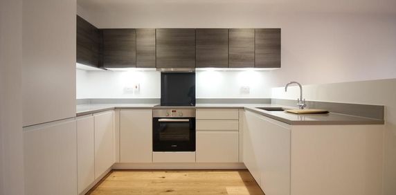 Bollo Bridge Road, London - Photo 2