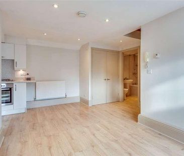 Quebec Road, Henley-on-thames, Oxfordshire, RG9 - Photo 1