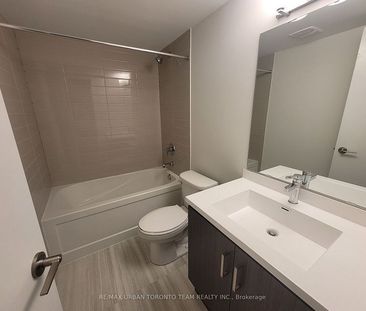 For Lease - 130 Honeycrisp Crescent Unit# 324, Vaughan, Ontario - Photo 5