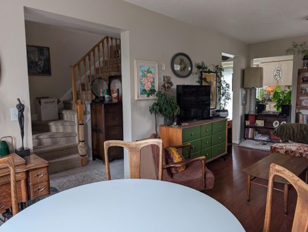 For Lease - 25 Wice Road, Barrie, Ontario - Photo 3