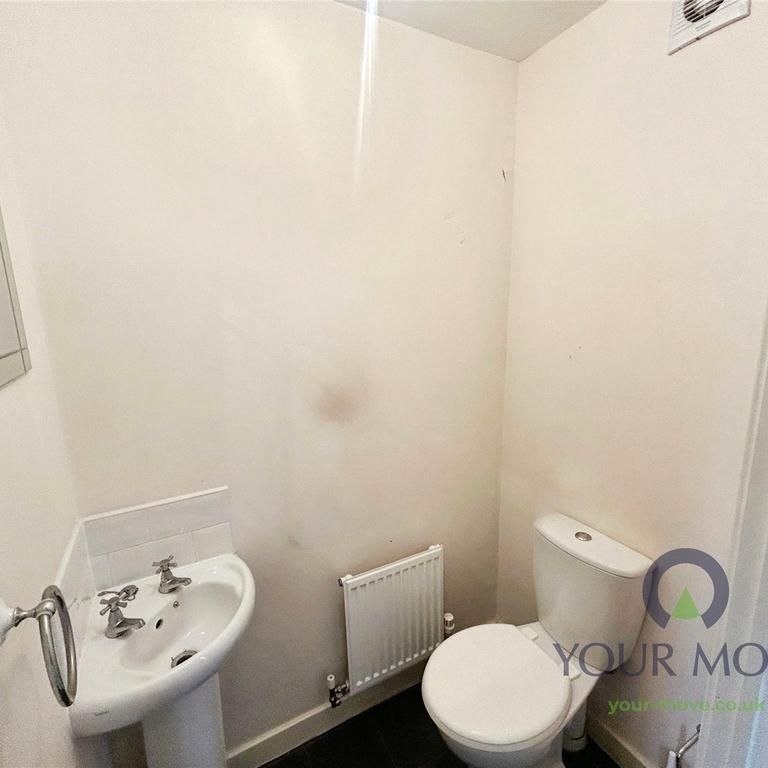 2 bedroom semi-detached house to rent - Photo 1