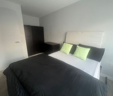 1 Bed Flat, Liverpool Road, LU1 - Photo 2