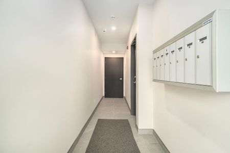 For Lease - 158 Laval Street Unit# Unit # 4, Vanier and Kingsview Park, Ontario - Photo 3
