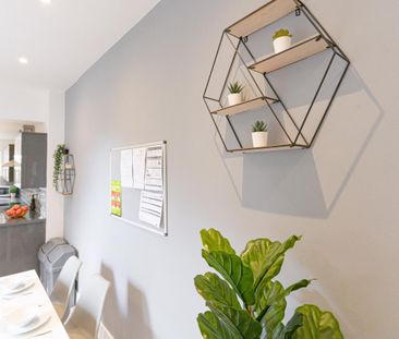 Playfair #4 - Photo 6