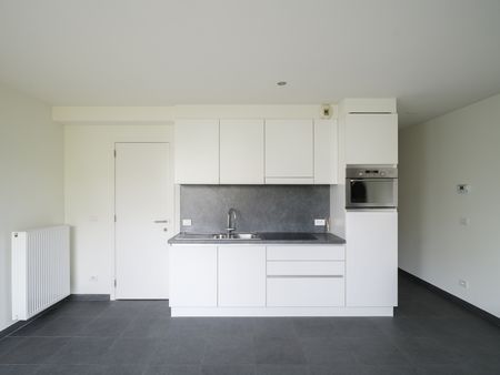 Appartement te huur in Sint-Denijs-Westrem - Photo 5