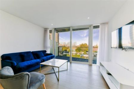 2 Bedroom 2 Bathroom - Photo 3