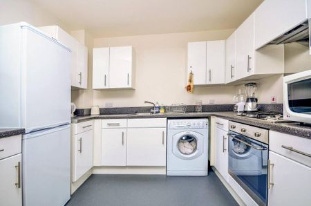 1 bedroom flat to rent - Photo 5