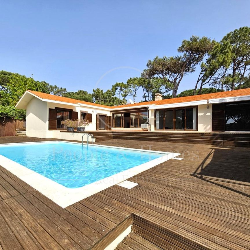 Cascais - Quinta da Marinha - Vila T3+1. Piscina e jardim - Photo 1