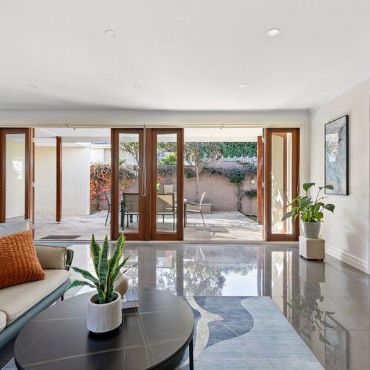 16 Gray Street, Brighton VIC 3186 - House For Rent | Domain - Photo 1