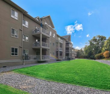 Lake Country Lofts - Photo 2