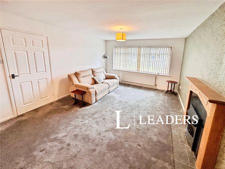 3 bedroom bungalow to rent Carroll Drive, Stoke-on-Trent, ST3 - Photo 2