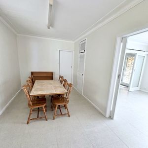 STUDENT ACCOMMODATION - Photo 2