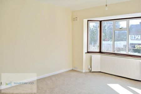 3 bedroom semi-detached house to rent - Photo 3