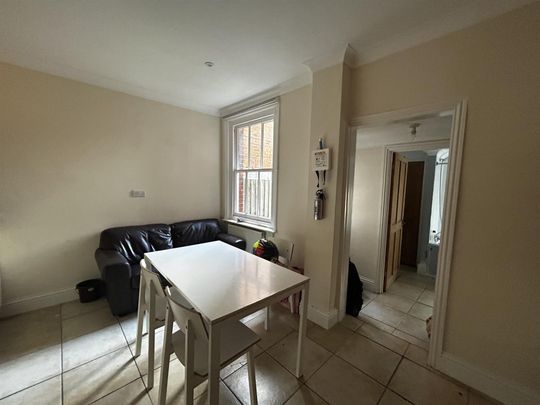 Hyde Abbey Road, Winchester - Photo 1