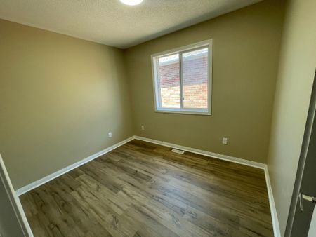 For Lease - 34 Brunswick Street Unit# Upper, Brampton, Ontario - Photo 4