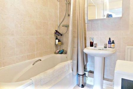 West View, Shrubbery Close, High Wycombe, HP13 - Photo 5