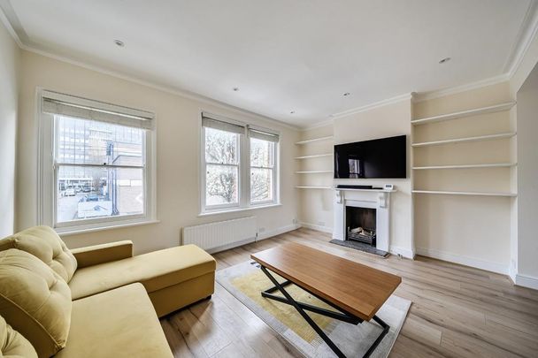 2 bedroom flat to rent - Photo 1