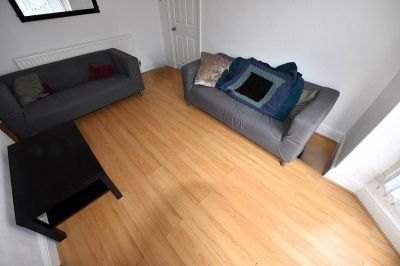 4 bedroom House in Ashville View, Leeds - Photo 4