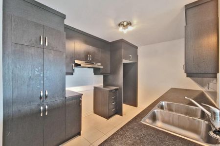 Appartement à louer - Laval (Chomedey) (Autres) - Photo 5