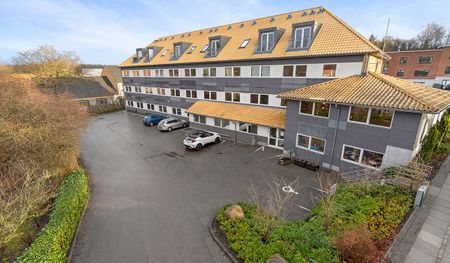 Rummelig lejlighed i Højbjerg - Photo 2