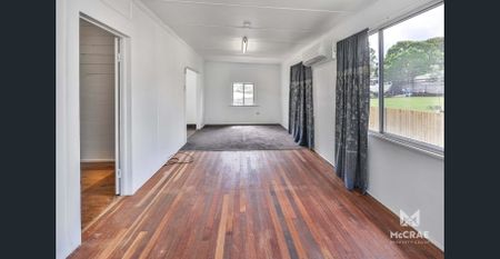 QUEENSLANDER CHARM READY TO GO! $495PW WITH POOL MAINTENANCE. - Photo 2