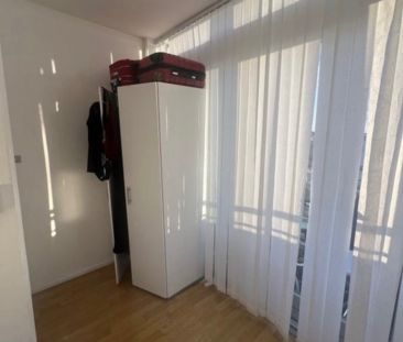 Room in a Shared Flat, Holly Court, SE10 - Photo 4