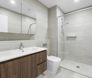 Stylish 2-Bedroom Apartment in Wright - Photo 3