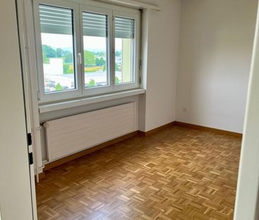 Newly renovated 4.5-room apartment in a quiet location in Bronschhofen - Photo 5