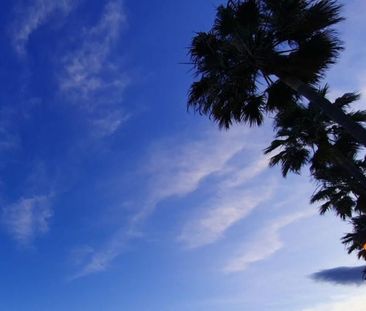 Luxury Apartment for rent in Marbella, Andalusia - Photo 4