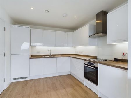 1 bedroom flat to rent - Photo 2