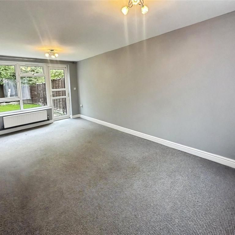 5 bedroom semi-detached house to rent - Photo 1