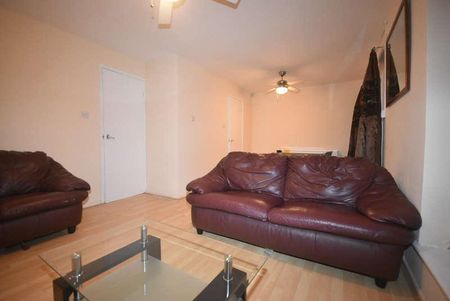 Brentwood Street, Manchester, M16 - Photo 3