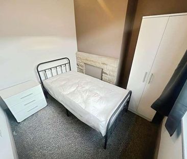 Cemetery Road, Cemetery Road, Normanton, WF6 - Photo 2