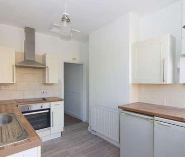 Wolverton - Spacious Bedorom Duplex Maisonette, MK12 - Photo 2