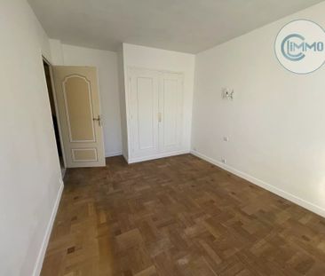 Location Appartement 4 pièces 87m² NICE 06000 - Photo 4