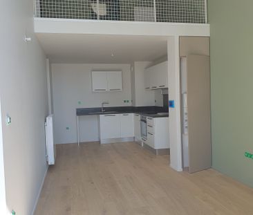 Location Appartement 3 pièces 63m² LA ROCHELLE 17000 - Photo 3